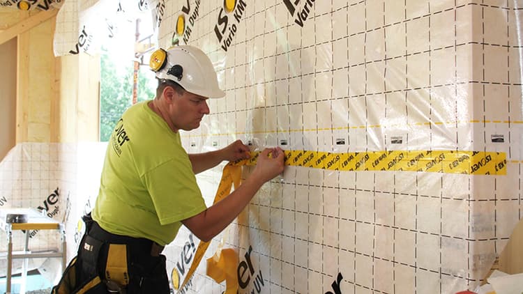 Älykäs höyrynsulkujärjestelmä - mitä eroa perinteiseen höyrynsulkukalvoon?