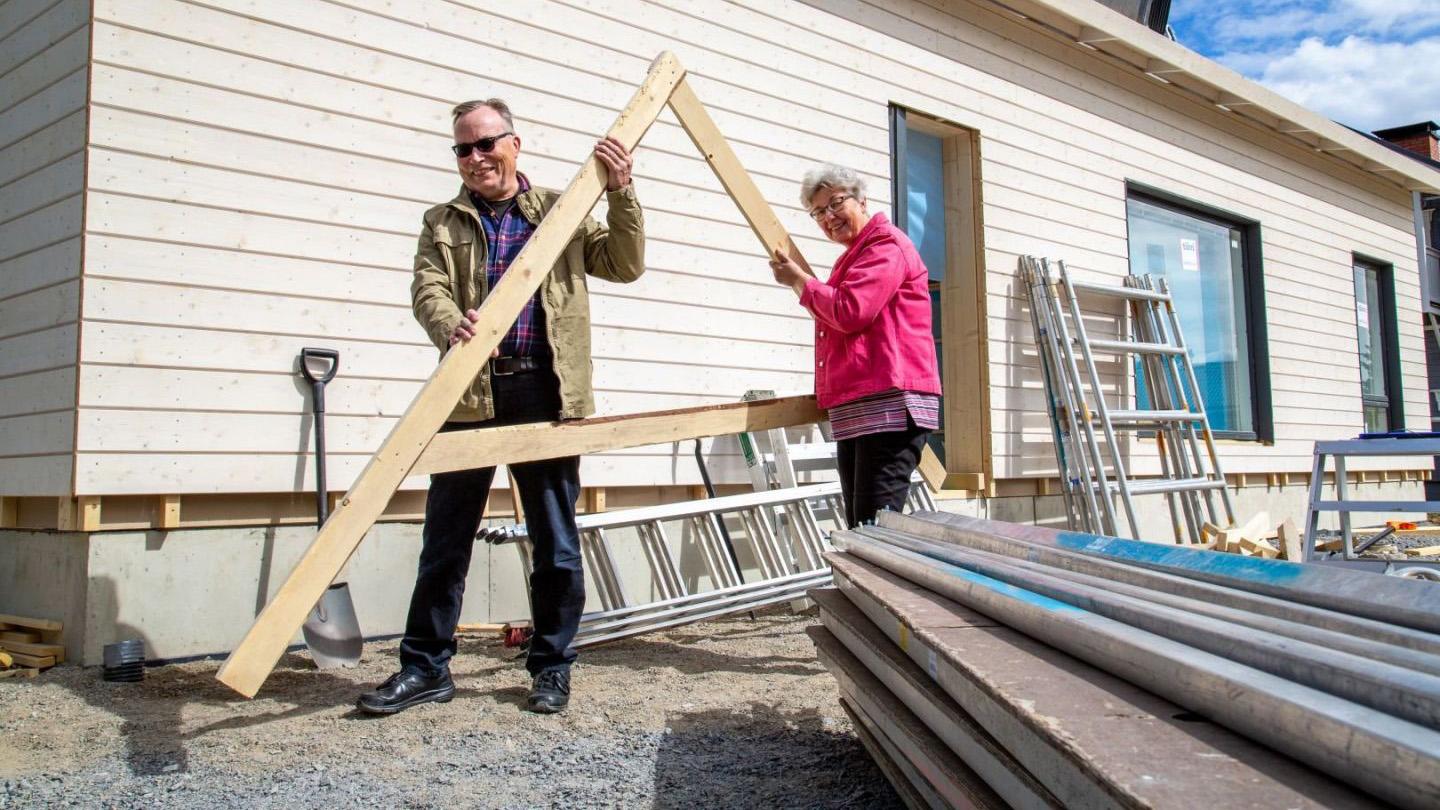 Taina ja Tapio Priia rakennuttivat muuttovalmiin 85 neliöisen Play-malliston kotinsa Kokemäelle