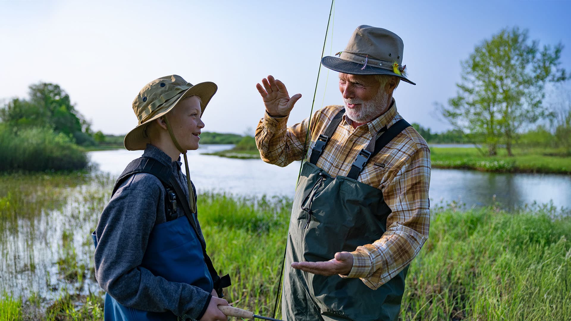 Ohjaa kotisi tärkeitä toimintoja kätevästi yhdestä paikasta - myös etänä