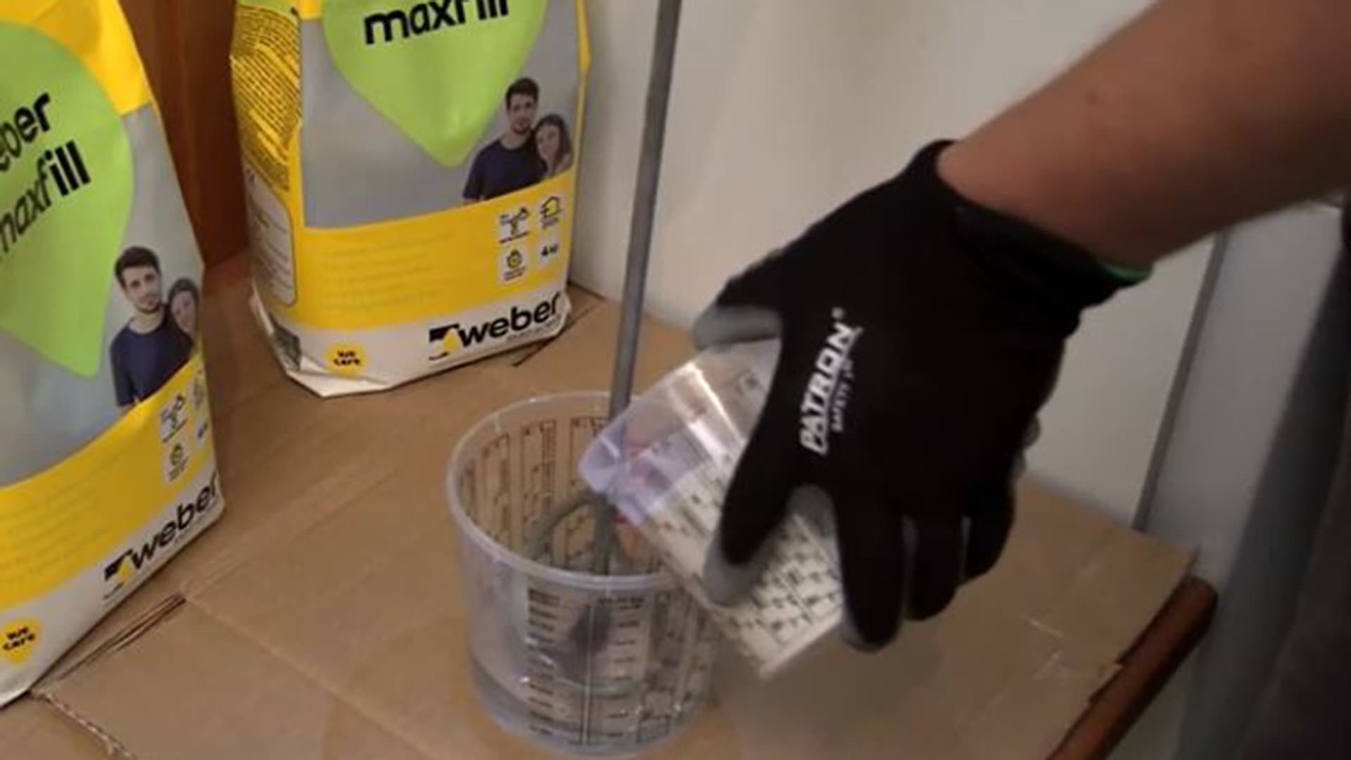 Weber Maxfill sekoitettuna massana