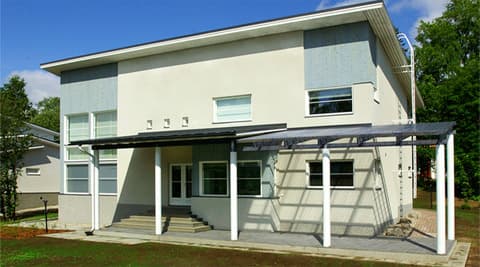 Lakalta A-energialuokan kivitalo