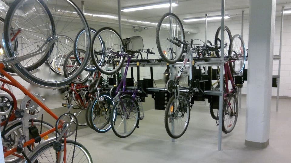 Taloyhtiön monipuoliset säilytysratkaisut