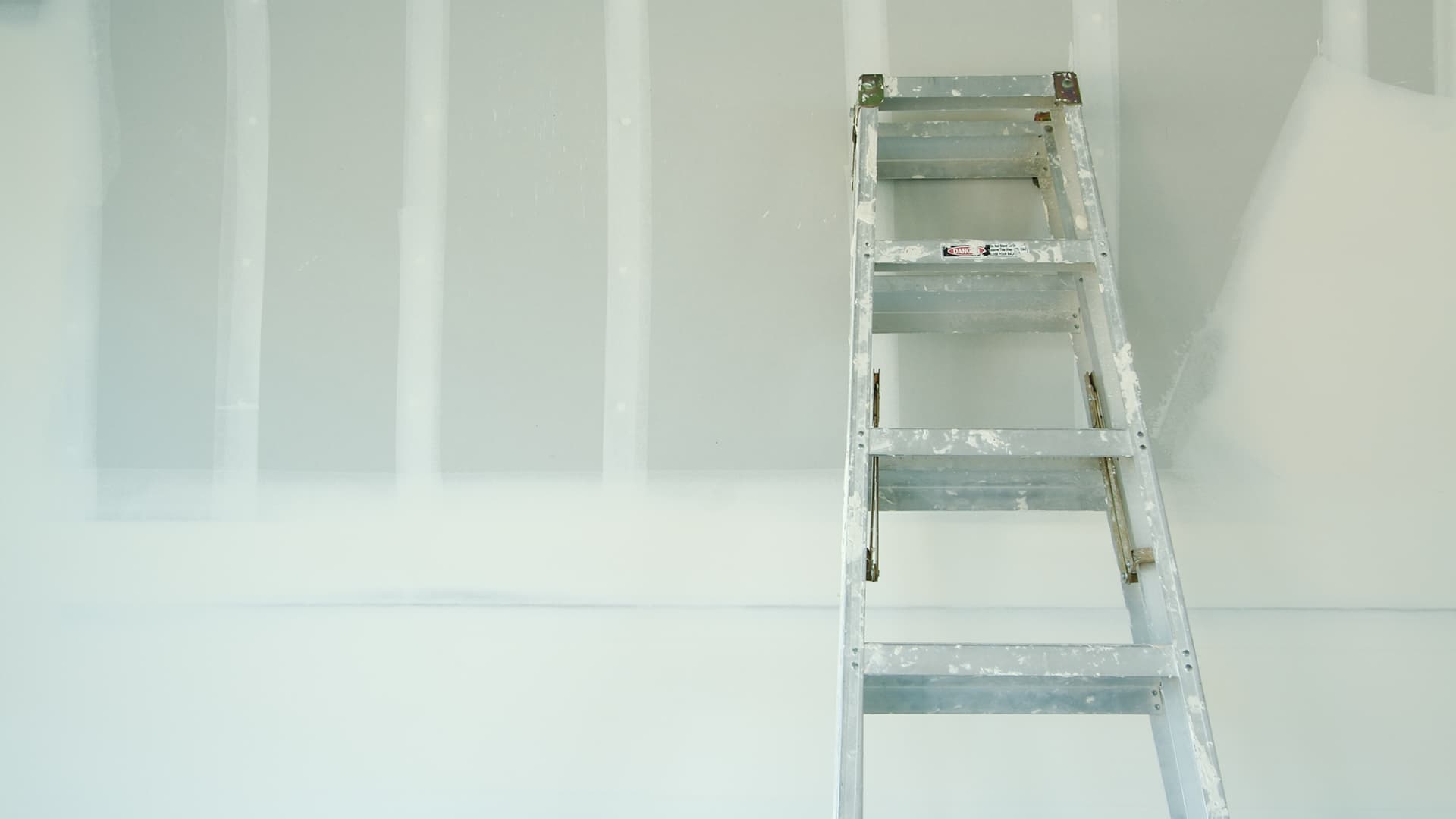 Q&A kipsilevyn palonkestävyydestä sekä ääneneristyksestä