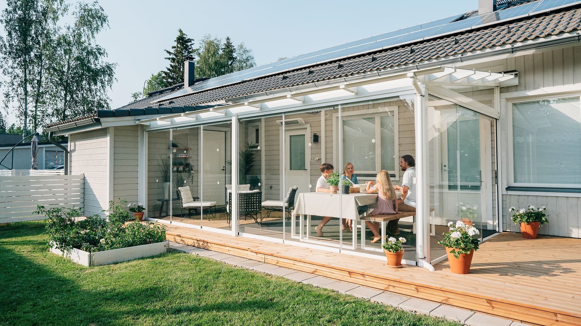 Terassilasituksella kesä jatkuu ympäri vuoden