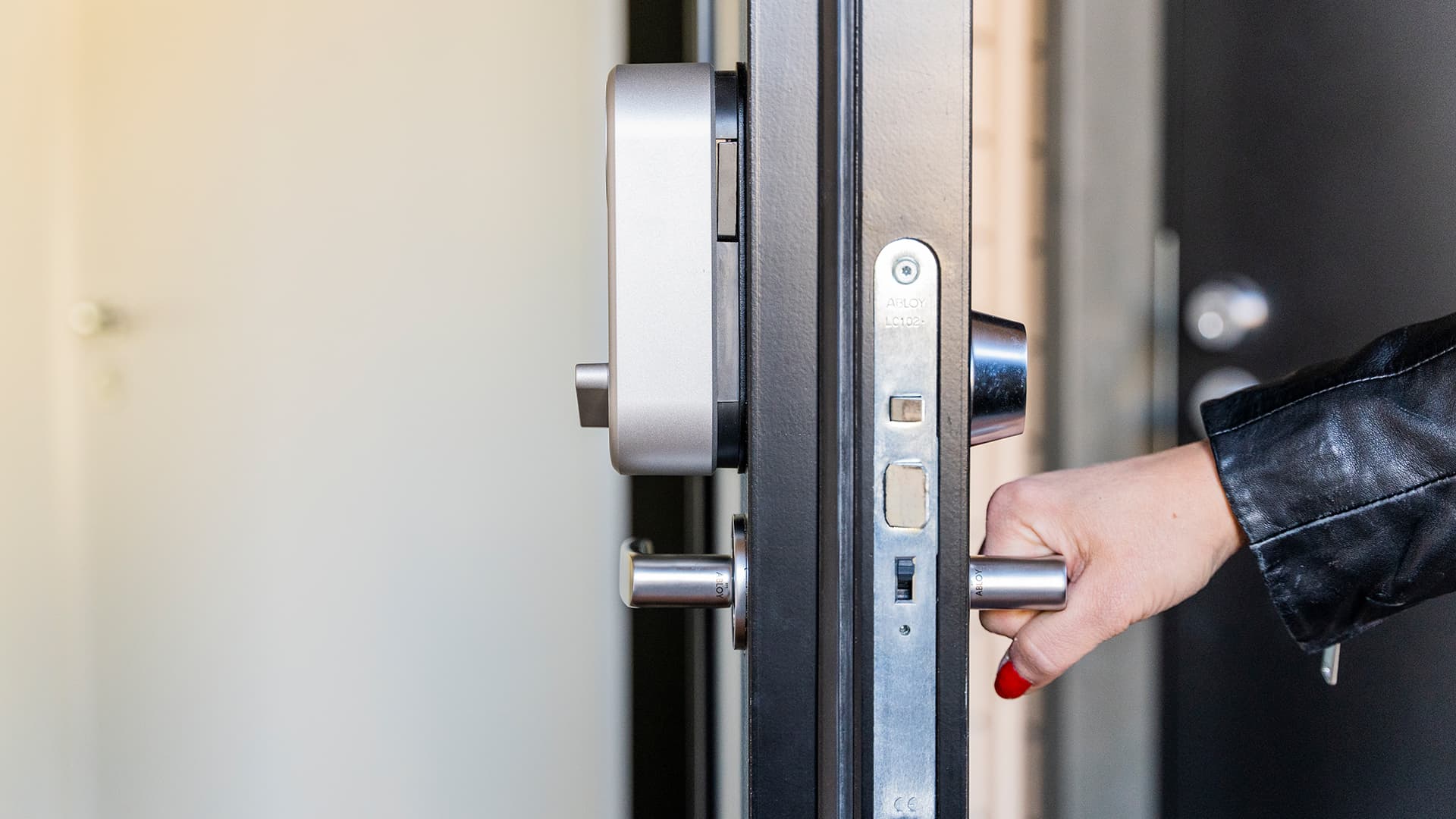 Nykyaikainen lukitus yhdistää mekaanisen ja älylukituksen parhaat puolet