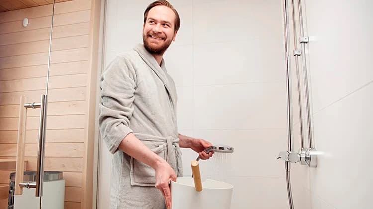 Miten liiallista vedenkulutusta voisi estää tai edes vähentää?