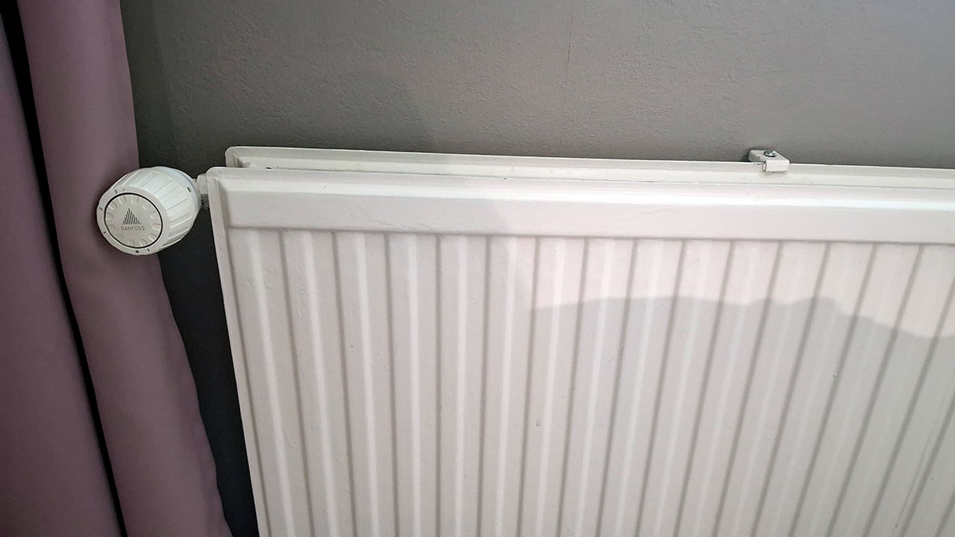 Viikon kysymys: Miksi patteri lorisee ja miten se ilmataan?
